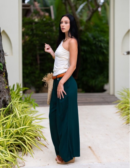 V Shoulder Top