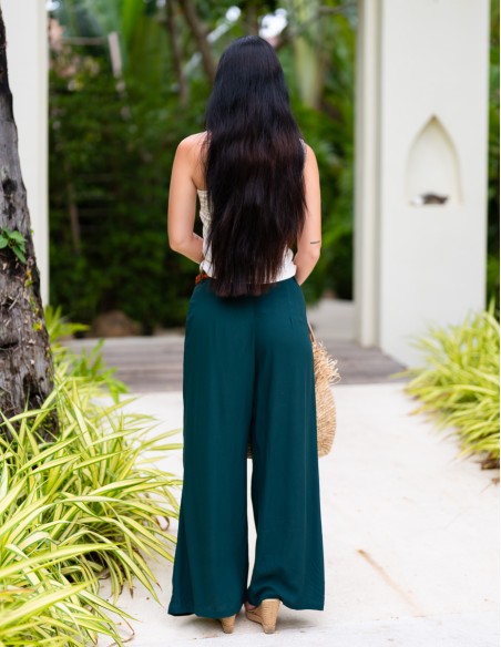 V Shoulder Top